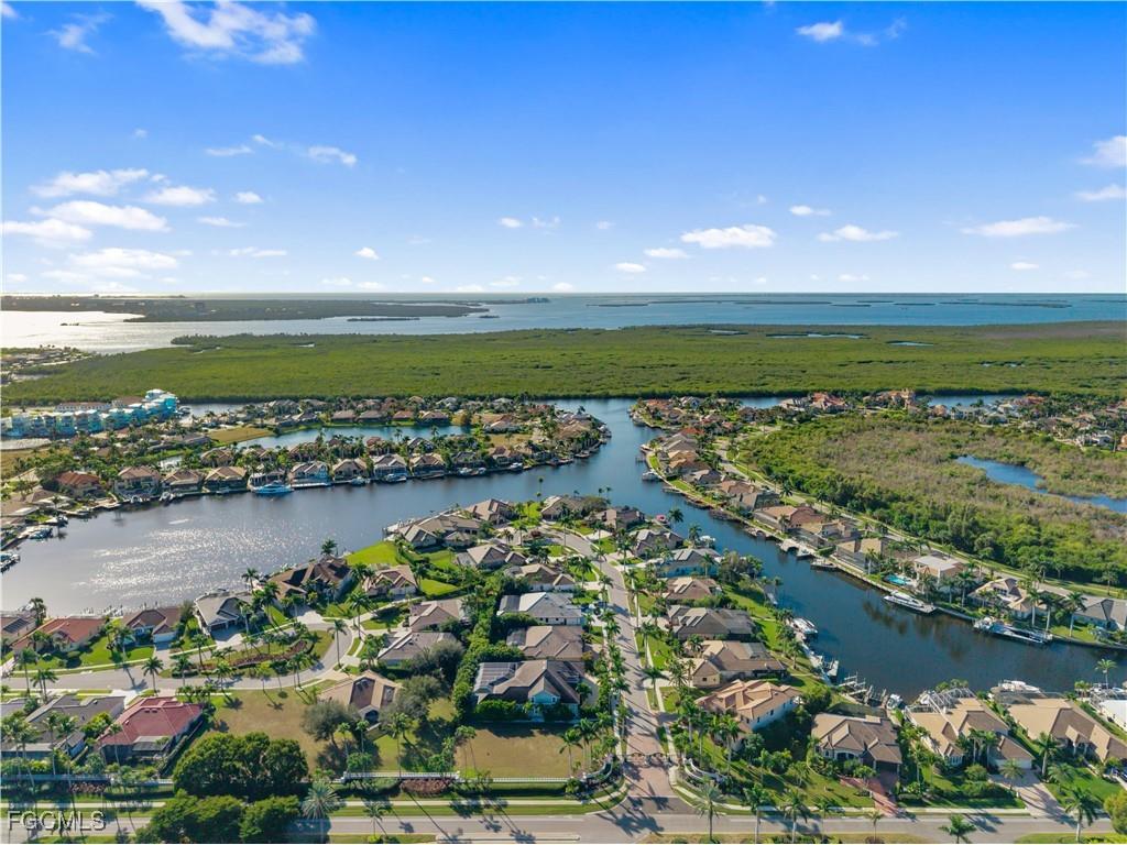 5501 Merlyn Lane Cape Coral FL 33914 2025025396 image6