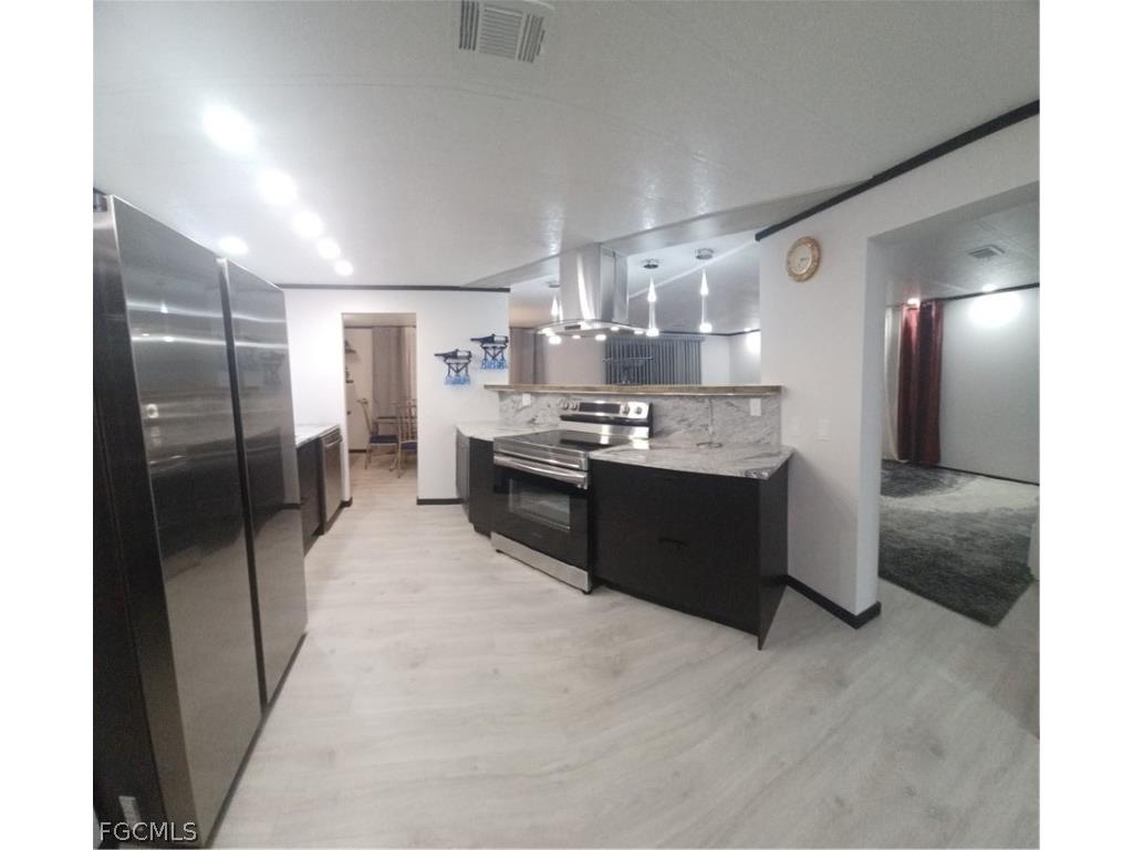 5502 Ben Franklin Lane North Fort Myers FL 33917 224091738 image4