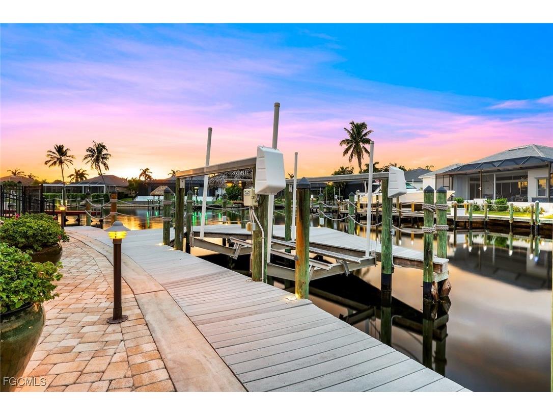 5502 Harbour Preserve Circle Cape Coral FL 33914 2025005031 image32