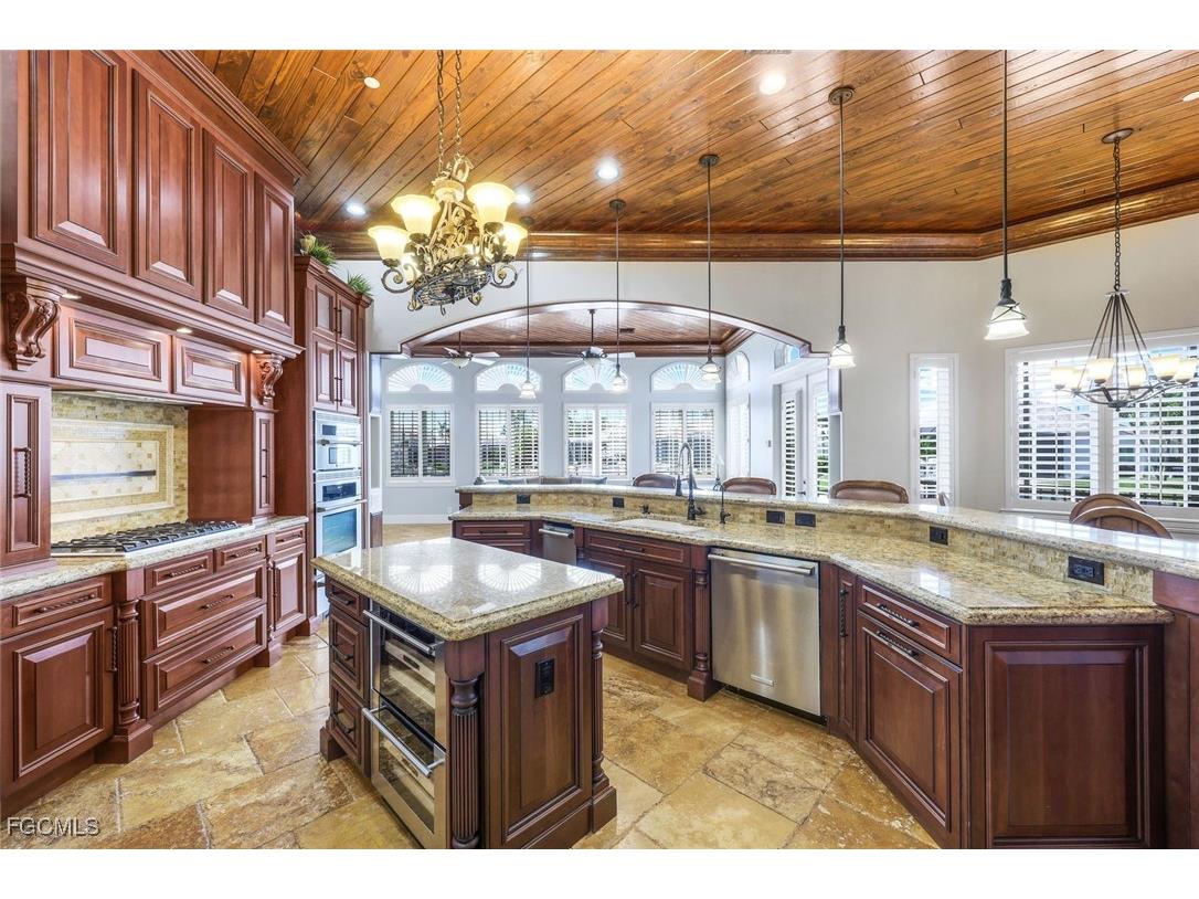 5502 Harbour Preserve Circle Cape Coral FL 33914 2025005031 image7