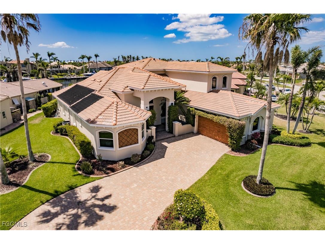 5502 Merlyn Lane Cape Coral FL 33914 2025005616 image1