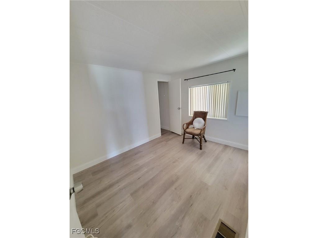 5502 Sir Walter Way North Fort Myers FL 33917 2025002446 image10