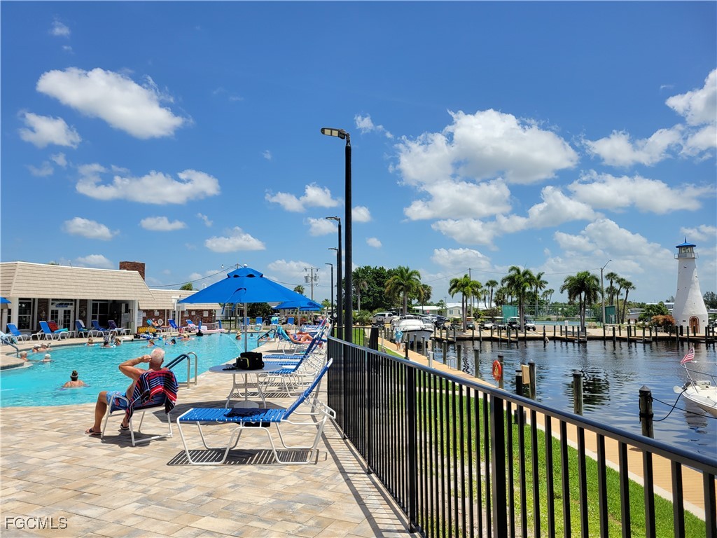 5502 Sir Walter Way North Fort Myers FL 33917 2025002446 image22