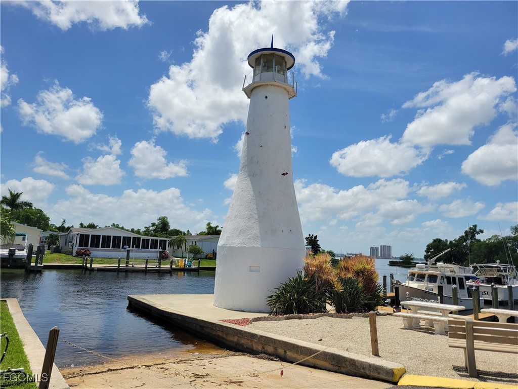 5502 Sir Walter Way North Fort Myers FL 33917 2025002446 image23