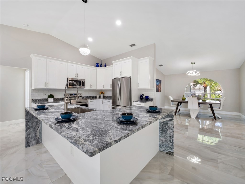 5503 SW 14th Place Cape Coral FL 33914 2025019366 image15