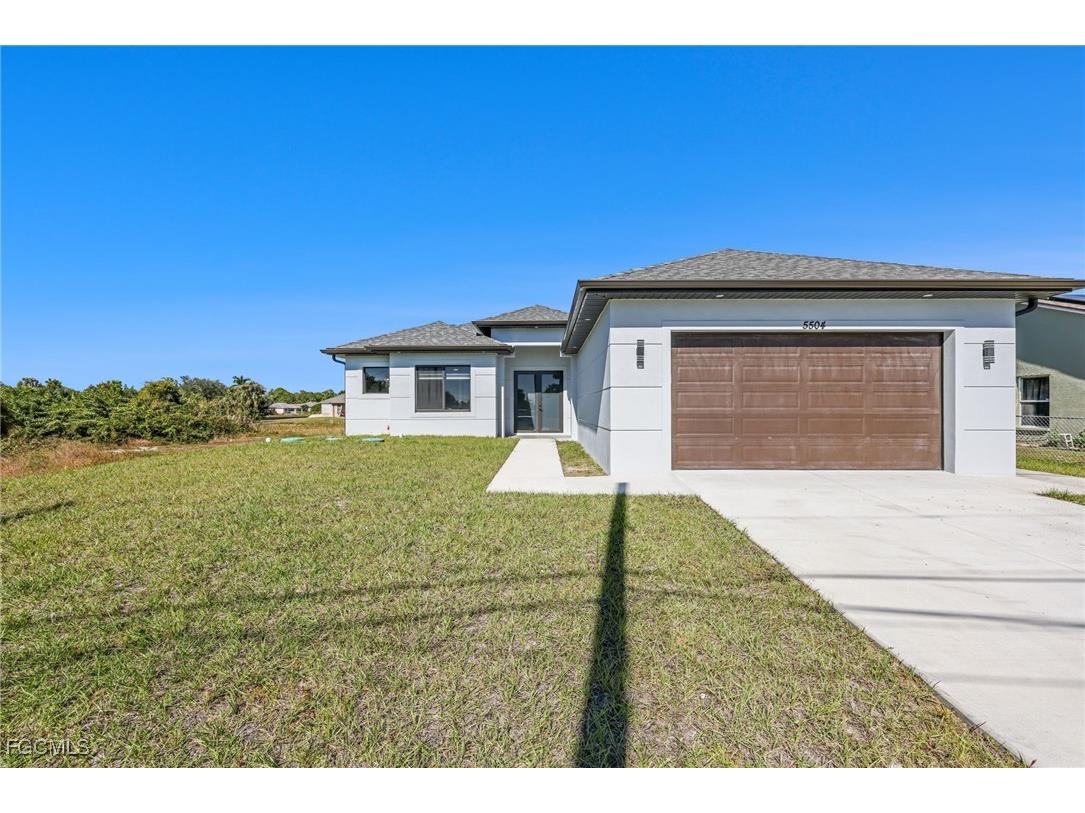 5504 Beauty Street Lehigh Acres FL 33971 2025020373 image1