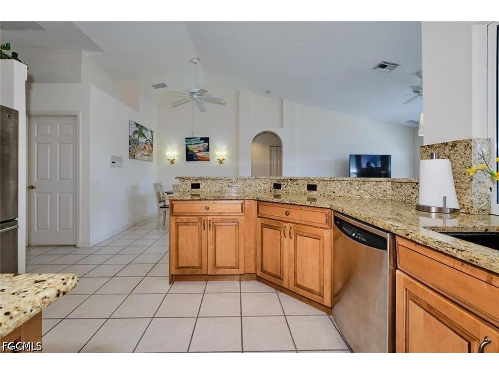5507 SW 14th Place Cape Coral FL 33914 2026021816 image10