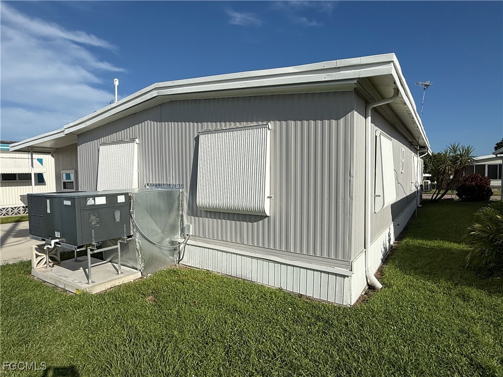 5508 Ben Franklin Lane North Fort Myers FL 33917 2025013616 image6