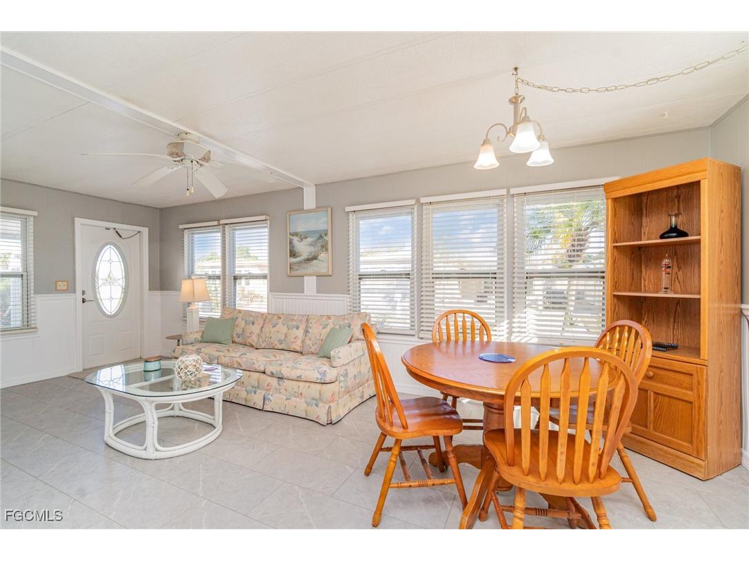 5508 Colonial Road North Fort Myers FL 33917 2025022000 image12