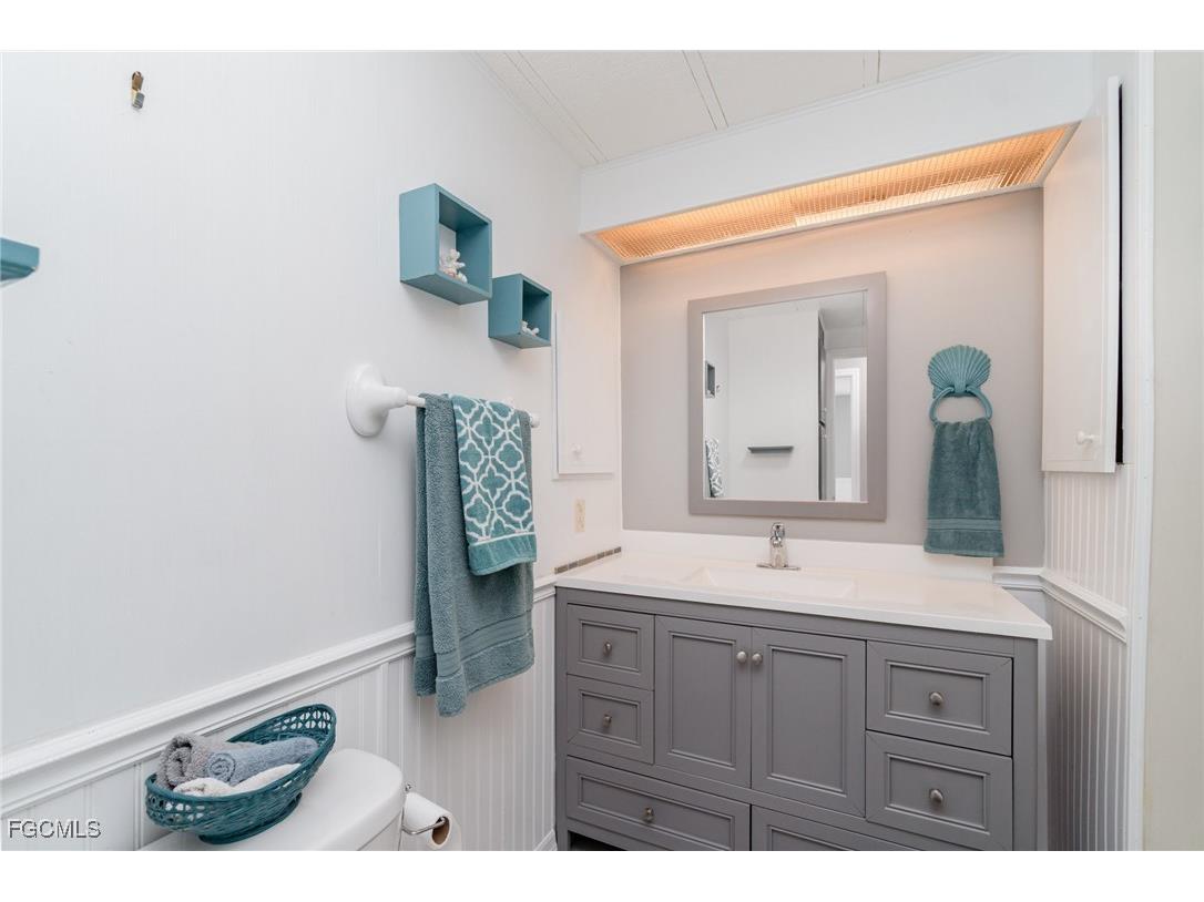 5508 Colonial Road North Fort Myers FL 33917 2025022000 image14