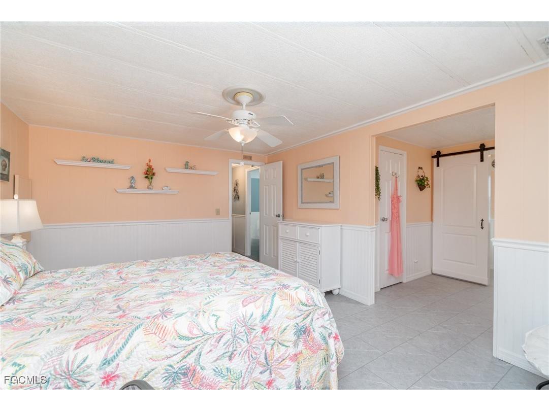 5508 Colonial Road North Fort Myers FL 33917 2025022000 image17