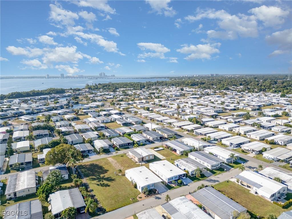 5508 Colonial Road North Fort Myers FL 33917 2025022000 image28