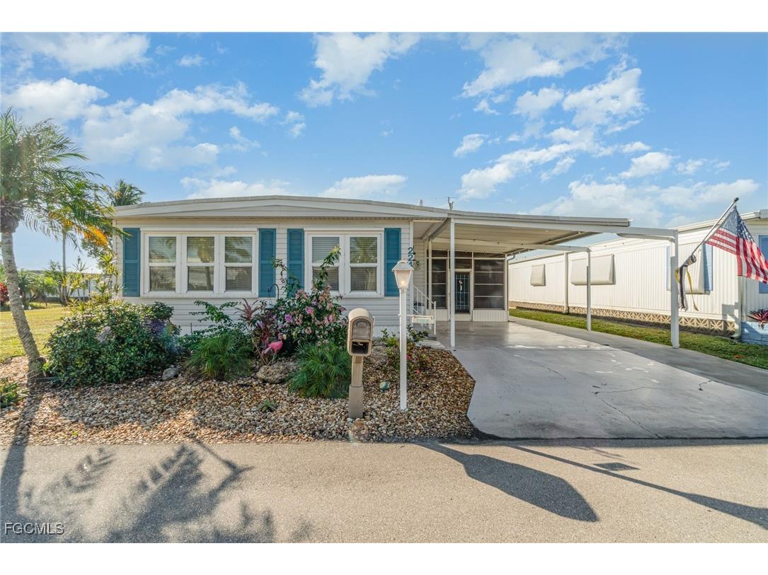 5508 Colonial Road North Fort Myers FL 33917 2025022000 image31