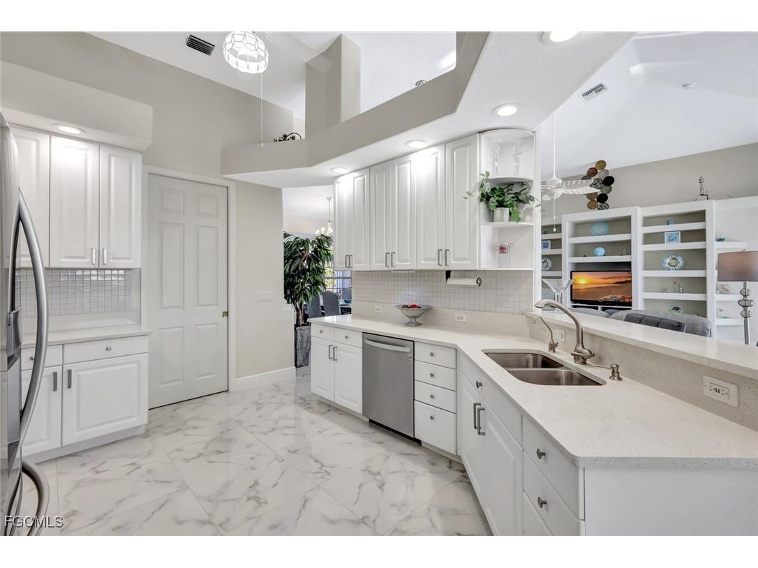 5508 Coronado Parkway Cape Coral FL 33904 2025012221 image15