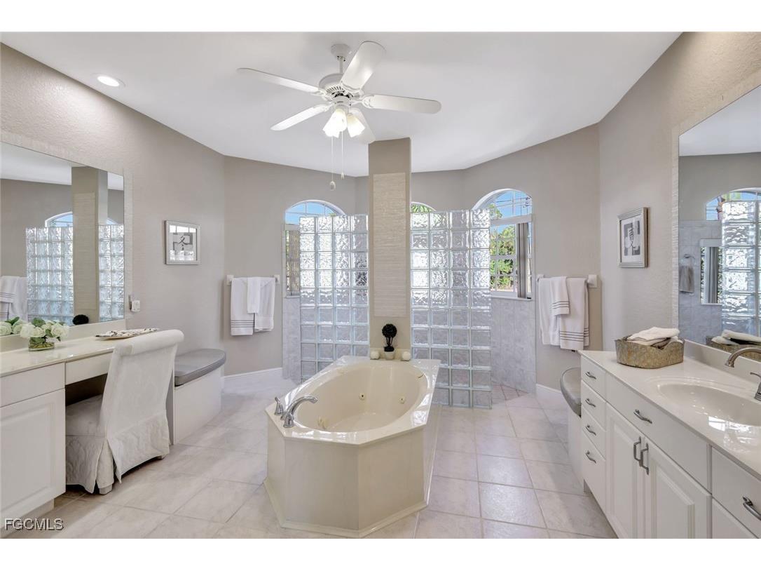 5508 Coronado Parkway Cape Coral FL 33904 2025012221 image31