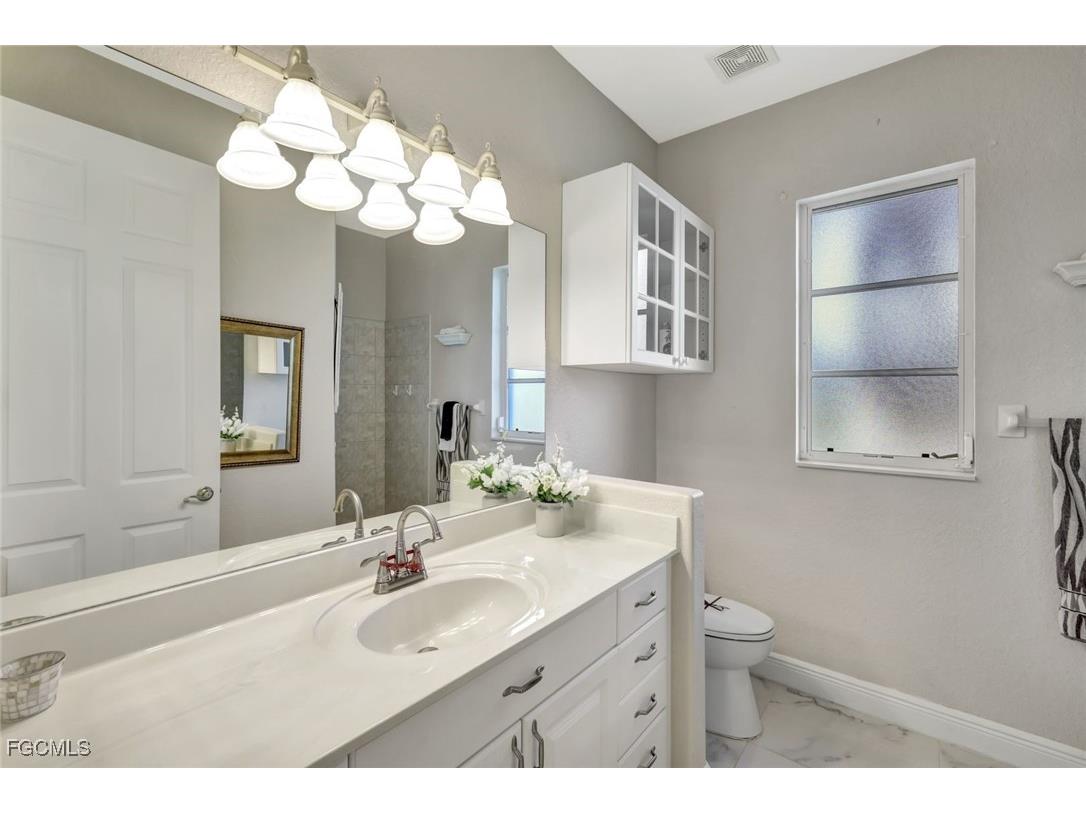 5508 Coronado Parkway Cape Coral FL 33904 2025012221 image35