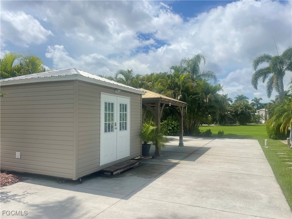 5509 Cypress Trail Resort Circle Fort Myers FL 33905 2025010101 image2