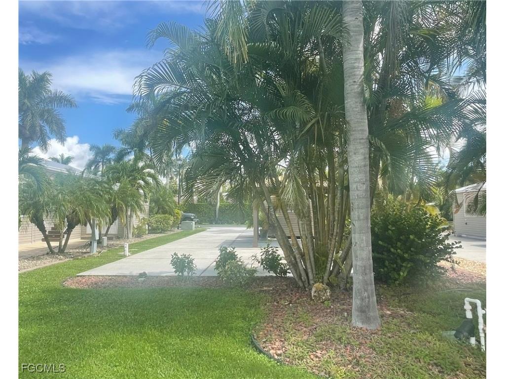 5509 Cypress Trail Resort Circle Fort Myers FL 33905 2025010101 image6