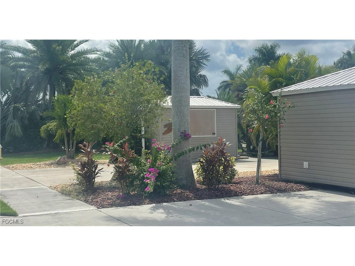 5509 Cypress Trail Resort Circle Fort Myers FL 33905 2025010101 image9