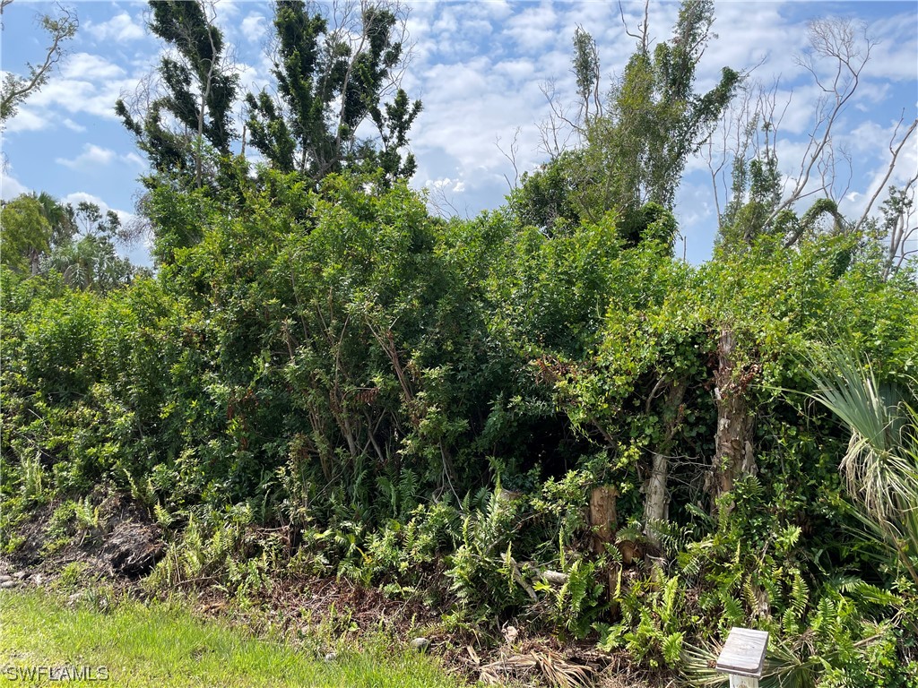 5509 Henley Street Bokeelia FL 33922 223048213 image1