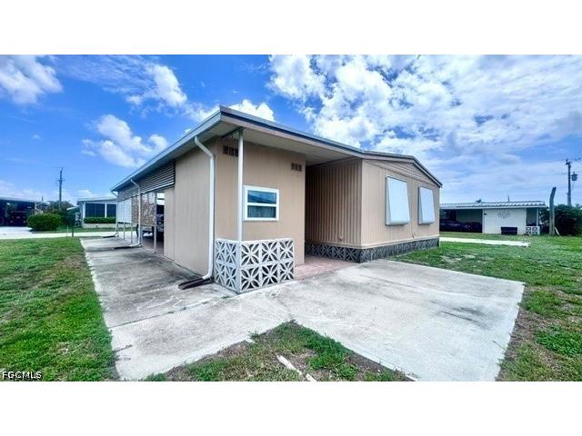 5509 Miles Standish Lane North Fort Myers FL 33917 2026024325 image25