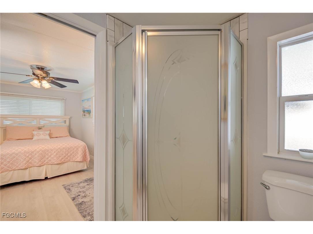 5509 Sir Walter Way North Fort Myers FL 33917 2025004475 image12