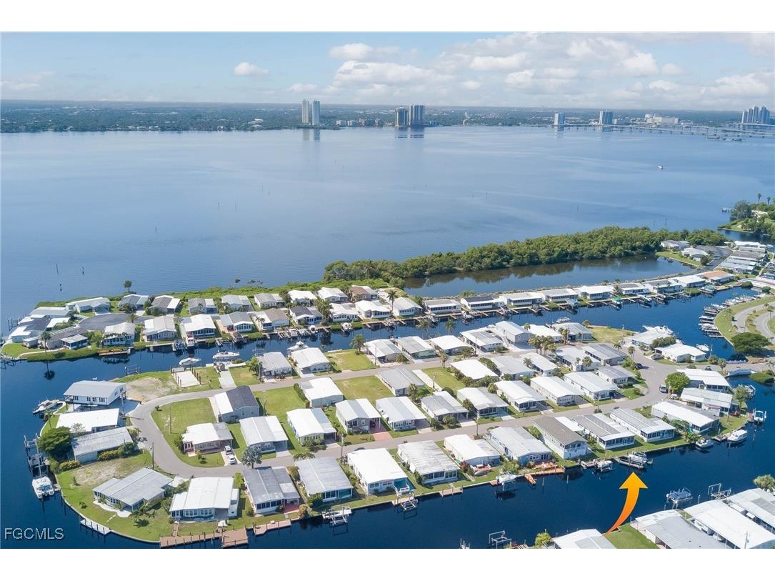 5509 Sir Walter Way North Fort Myers FL 33917 2025004475 image22