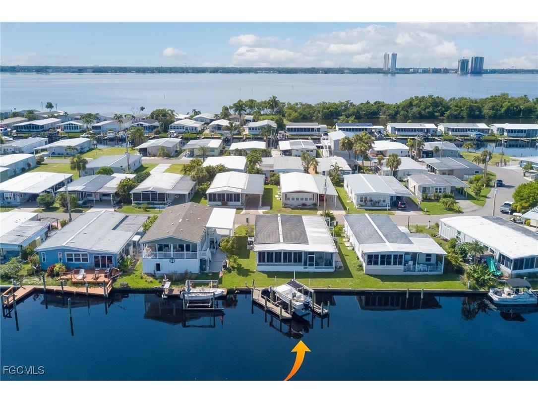 5509 Sir Walter Way North Fort Myers FL 33917 2025004475 image23