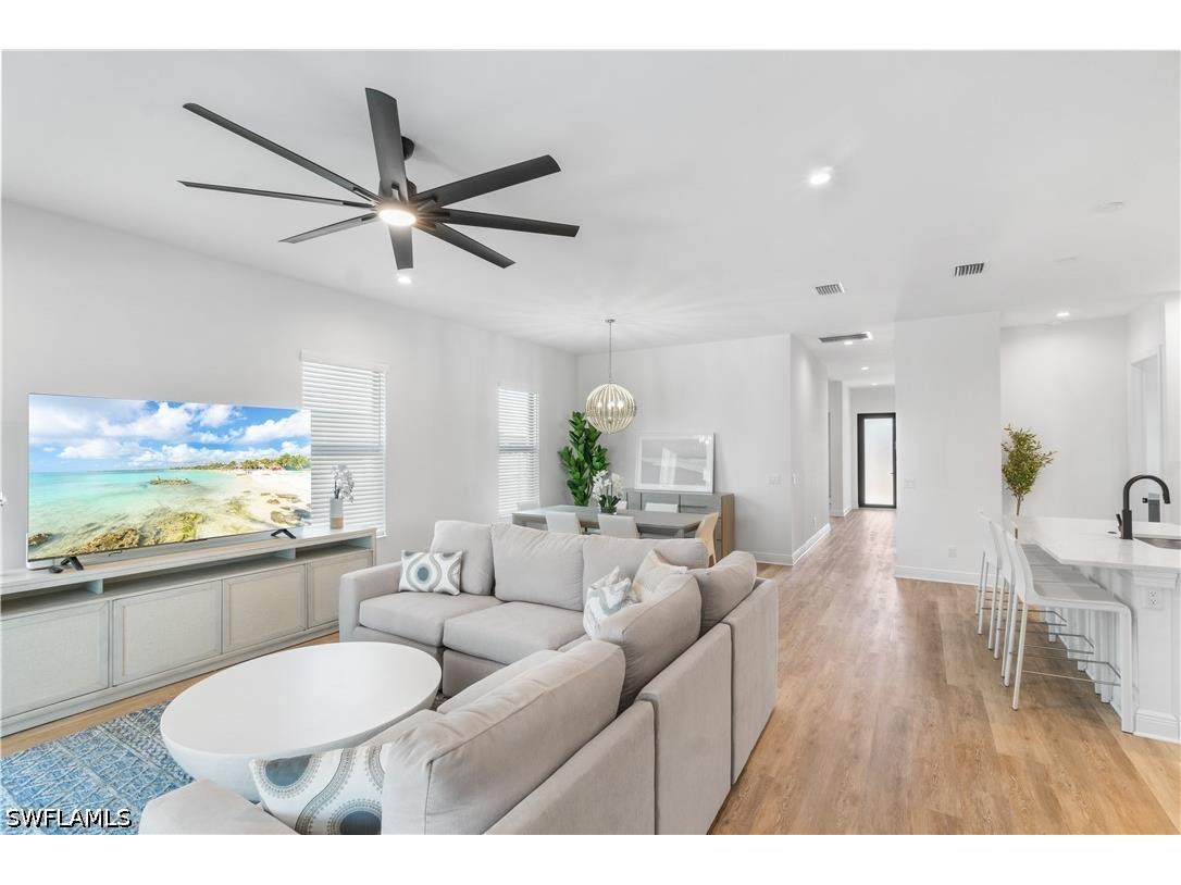 551 97th Avenue N Naples FL 34108 226015110 image6