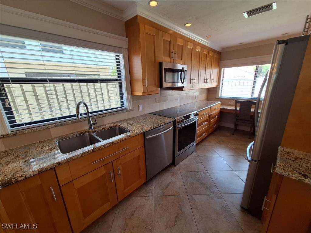 551 Beachwalk Circle #85-0 Naples FL 34108 225082296 image25