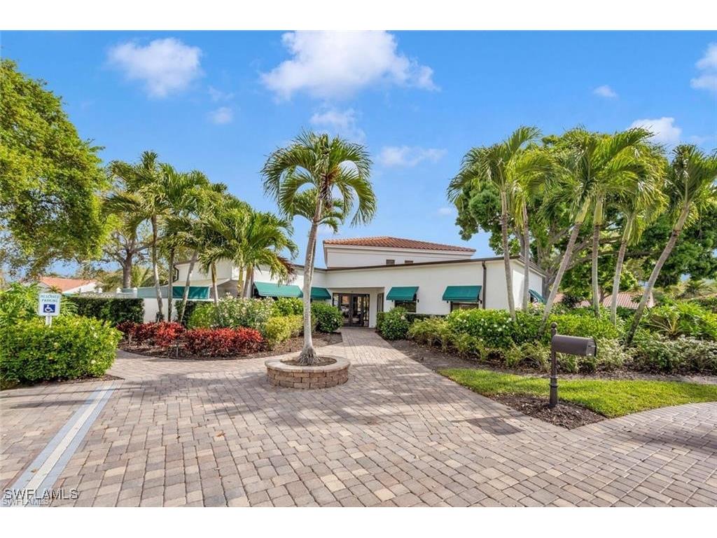 551 Beachwalk Circle #85-0 Naples FL 34108 225082296 image7