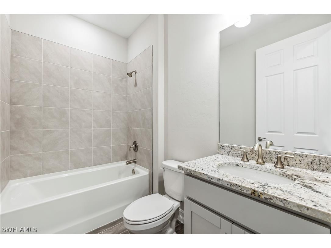 551 Spring Hill Lake Loop Cape Coral FL 33993 226007041 image16