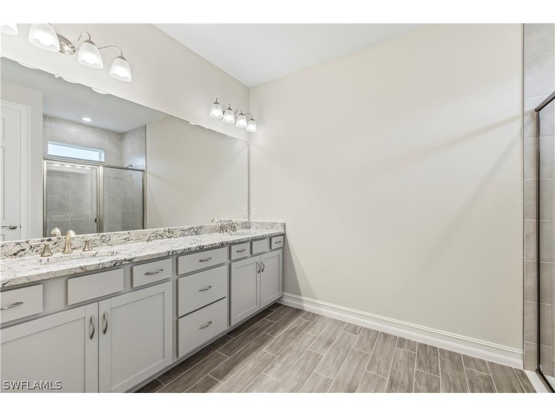 551 Spring Hill Lake Loop Cape Coral FL 33993 226007041 image17