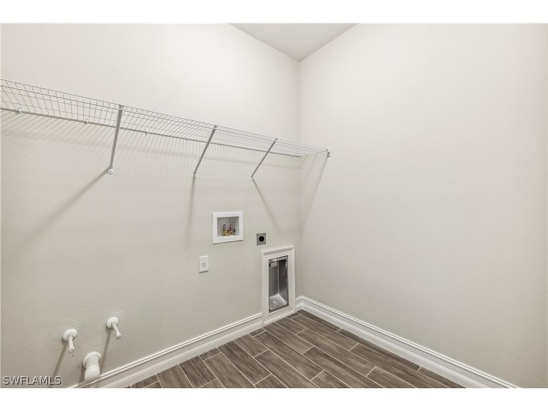 551 Spring Hill Lake Loop Cape Coral FL 33993 226007041 image18