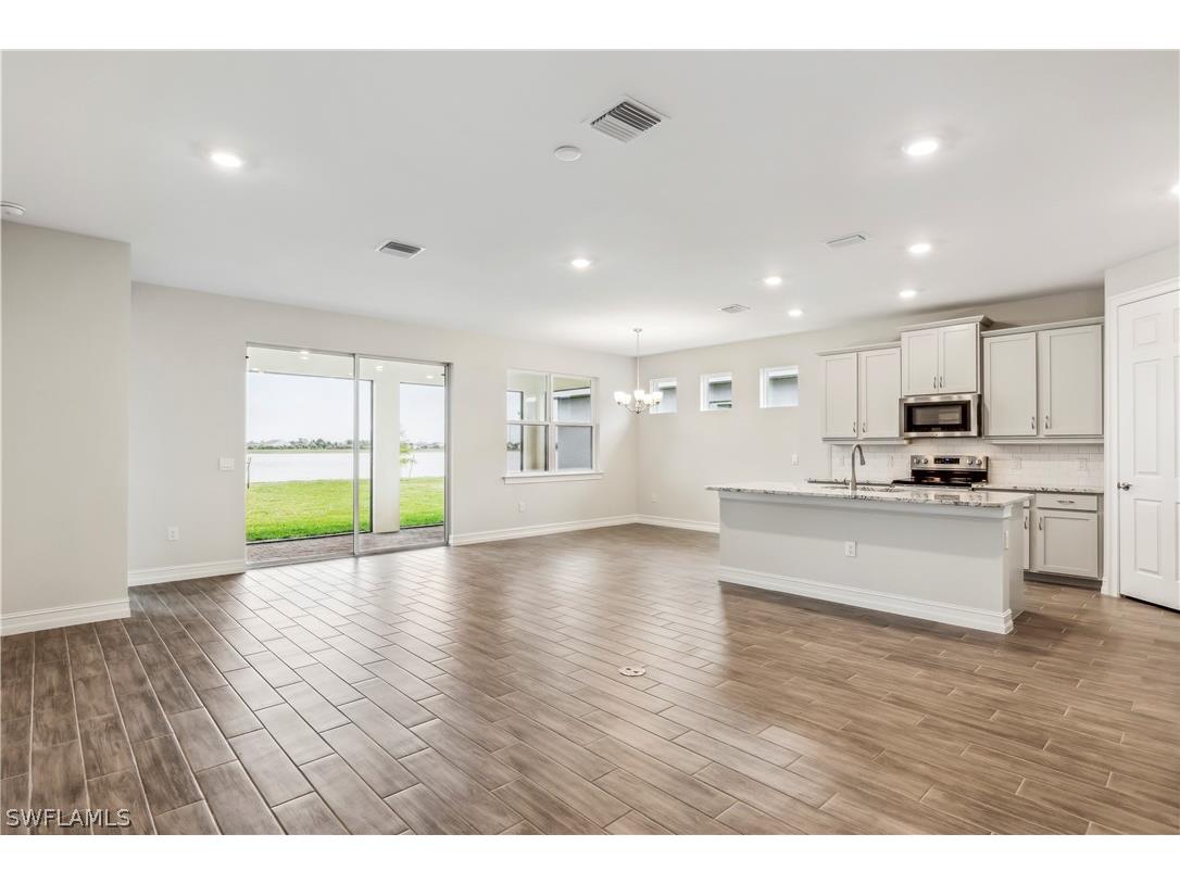 551 Spring Hill Lake Loop Cape Coral FL 33993 226007041 image5