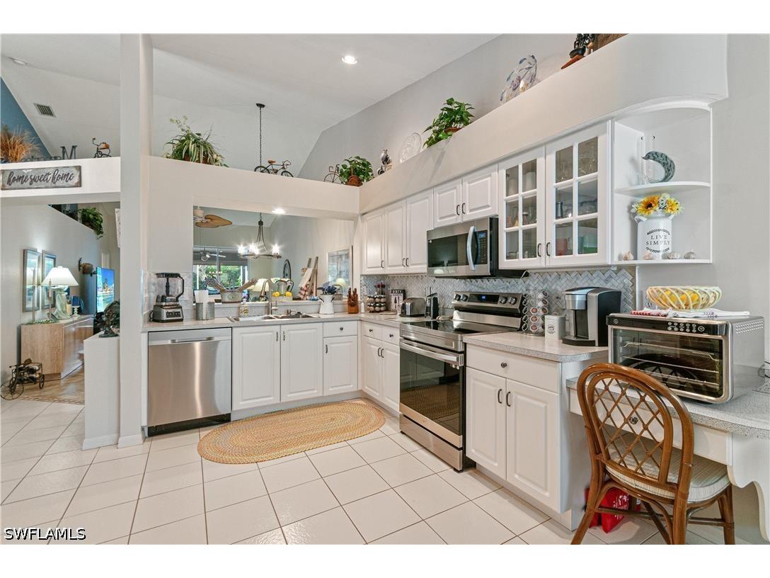5510 Greenwood Circle #3 Naples FL 34112 226021638 image12