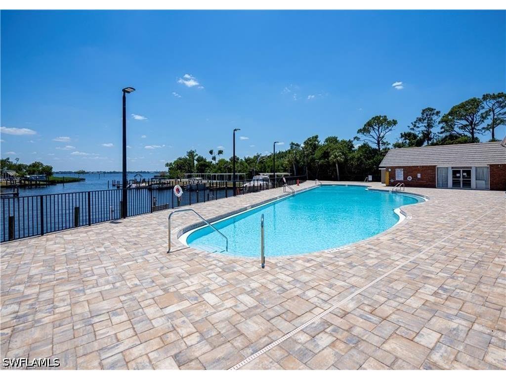 5510 Sir Walter Way North Fort Myers FL 33917 226022963 image16