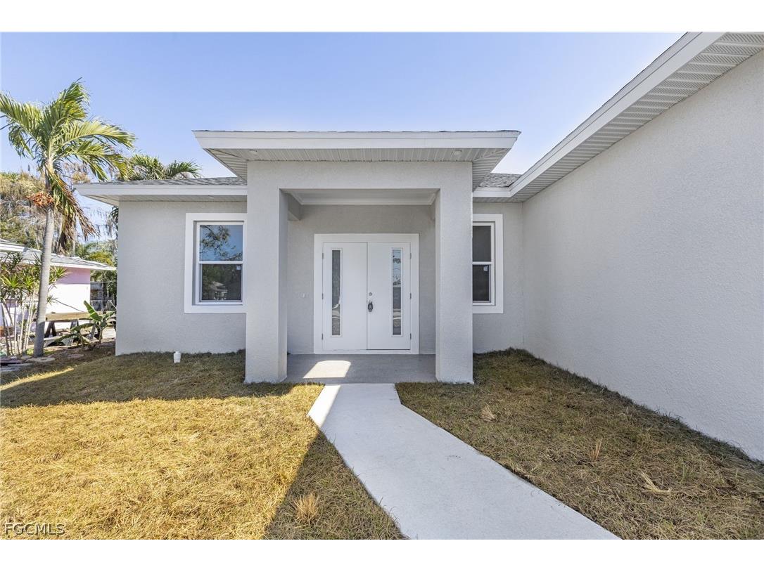 5511 Tenth Avenue Fort Myers FL 33907 2026005821 image3