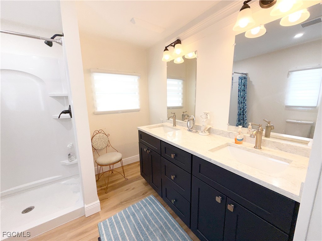 5513 Sir Walter Way North Fort Myers FL 33917 2025007171 image21