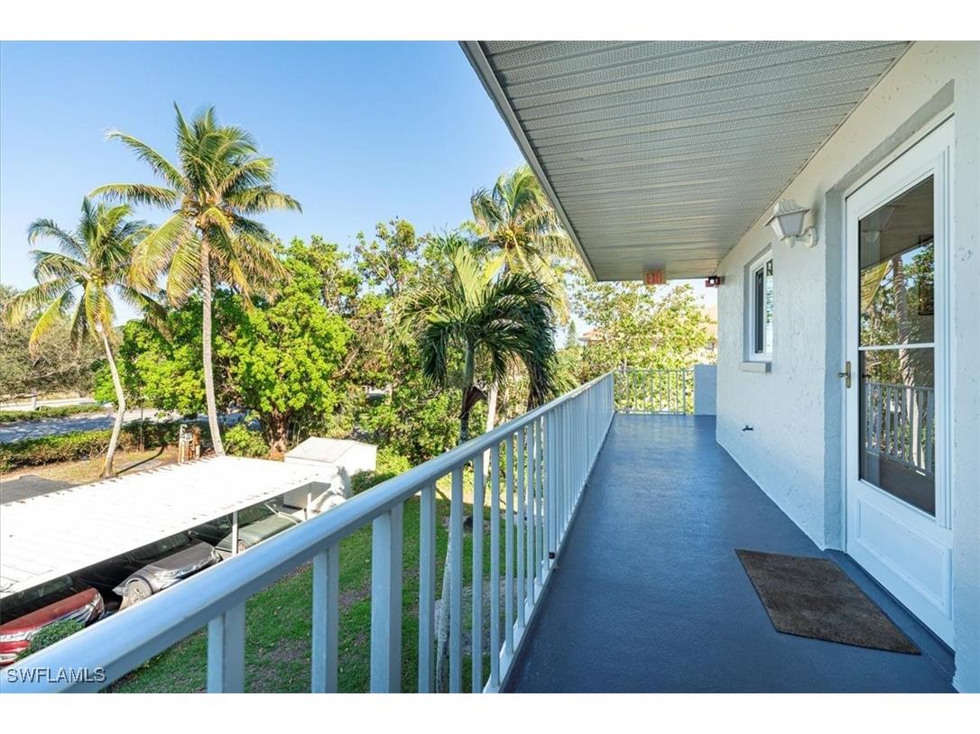 5515 Rattlesnake Hamm Road #301 Naples FL 34113 224096975 image16