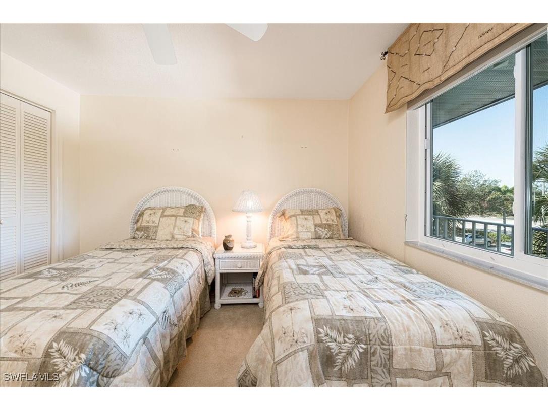 5515 Rattlesnake Hamm Road #301 Naples FL 34113 224096975 image9