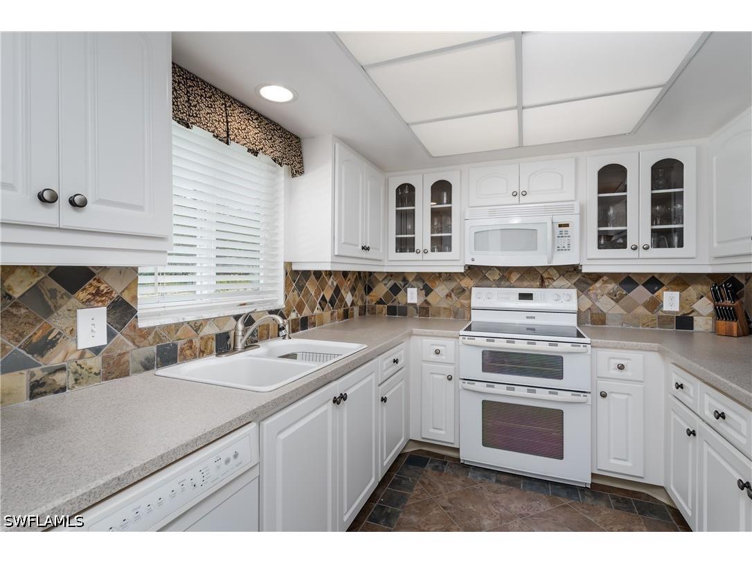 5515 Rattlesnake Hammock Road #205 Naples FL 34113 226015767 image14