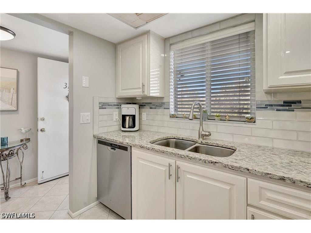 5515 Rattlesnake Hammock Road #314 Naples FL 34113 226020303 image6