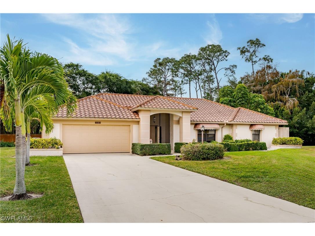 5516 Foxhunt Way Naples FL 34104 224008158 image1