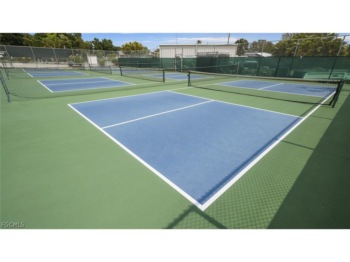 5517 Salem Lane North Fort Myers FL 33917 2026006643 image32