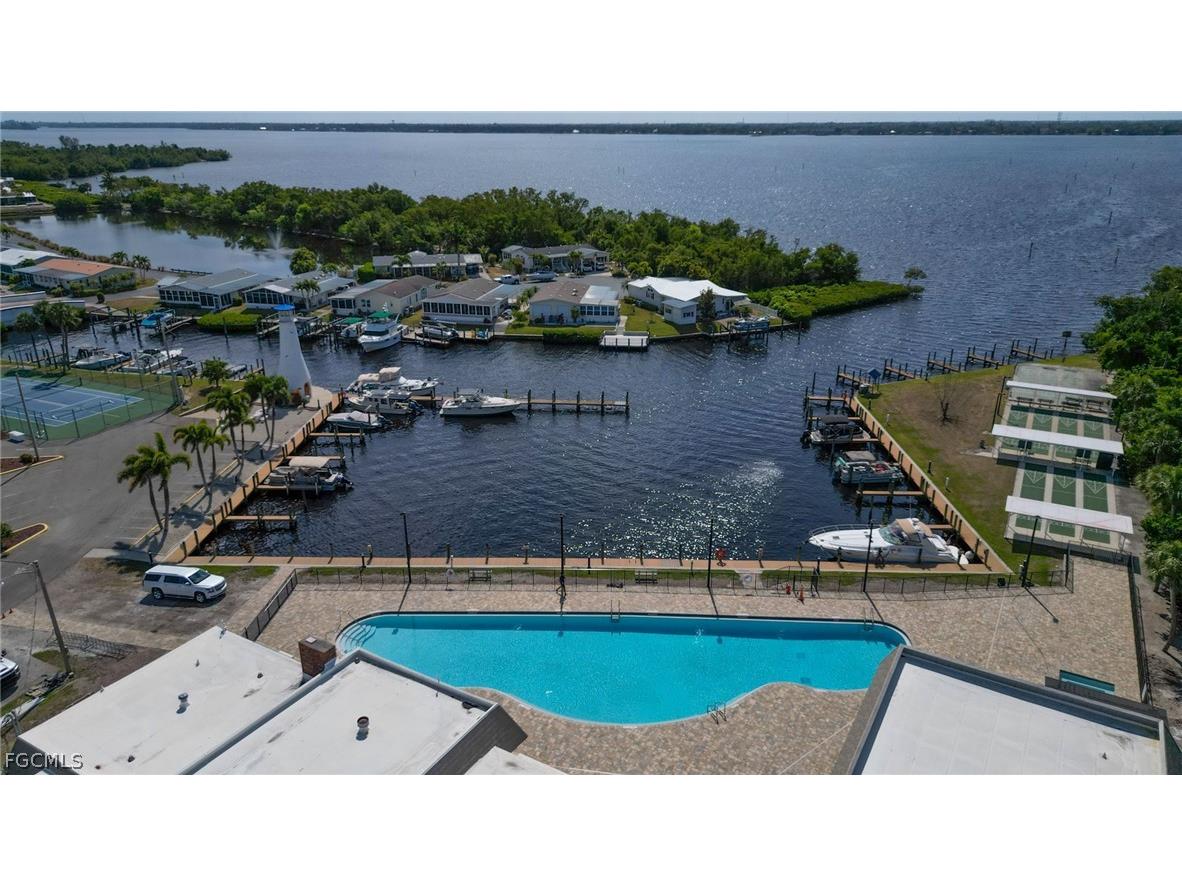 5517 Salem Lane North Fort Myers FL 33917 2026006643 image39