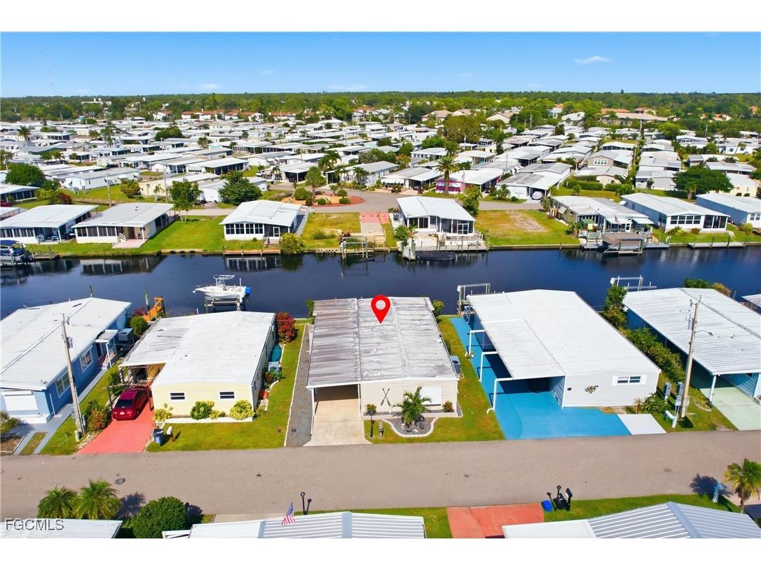 5517 Sir Walter Way North Fort Myers FL 33917 2025017822 image36