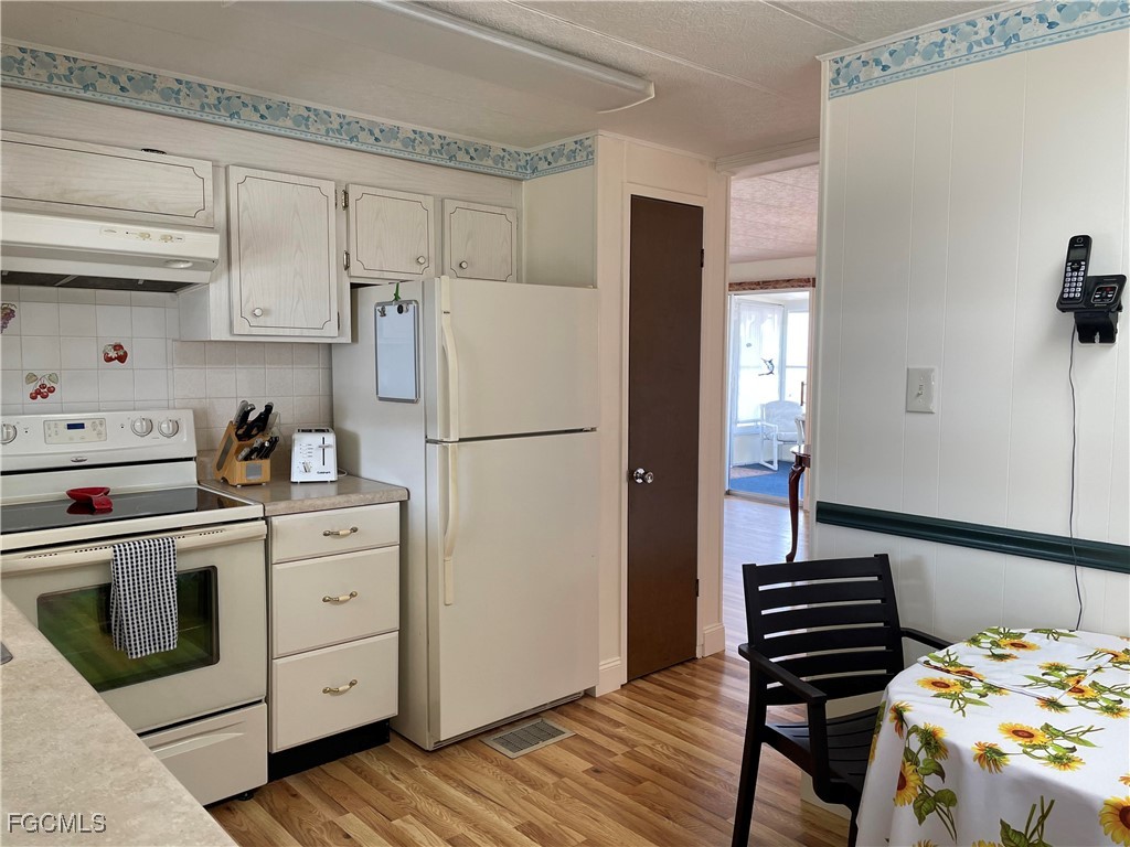 5518 Back Bay Bend North Fort Myers FL 33917 2025007431 image14