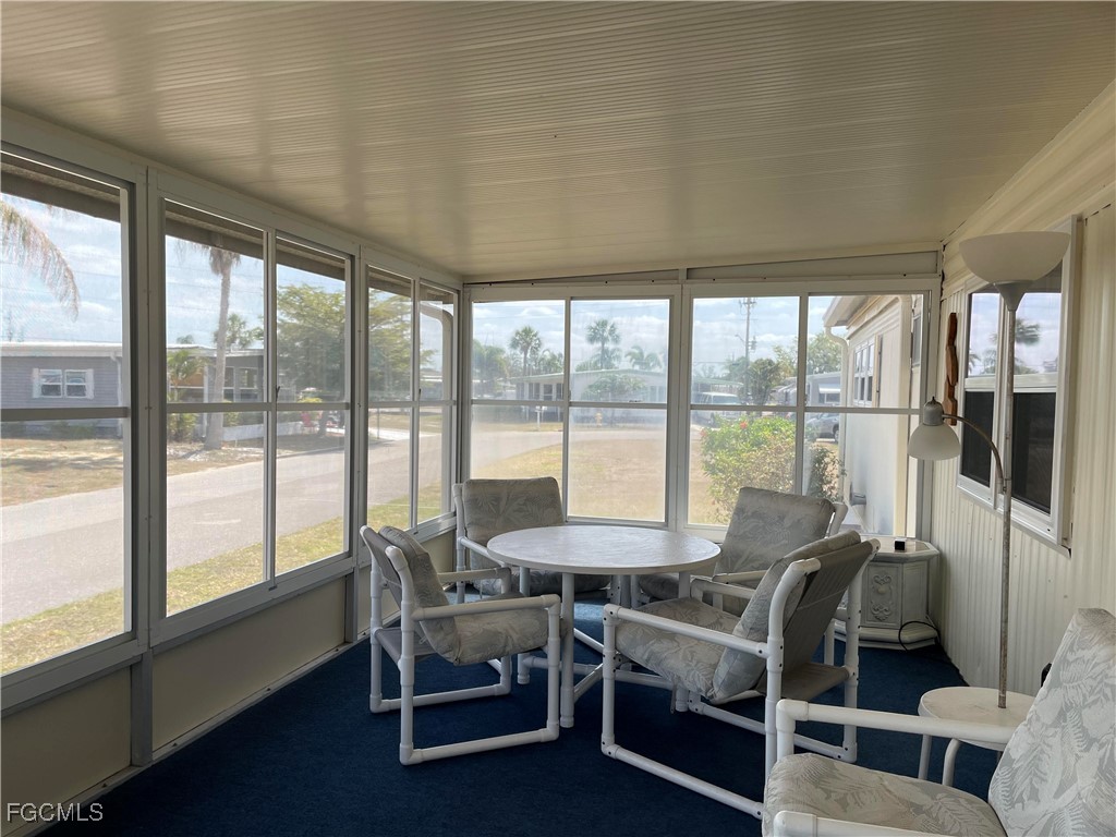 5518 Back Bay Bend North Fort Myers FL 33917 2025007431 image2