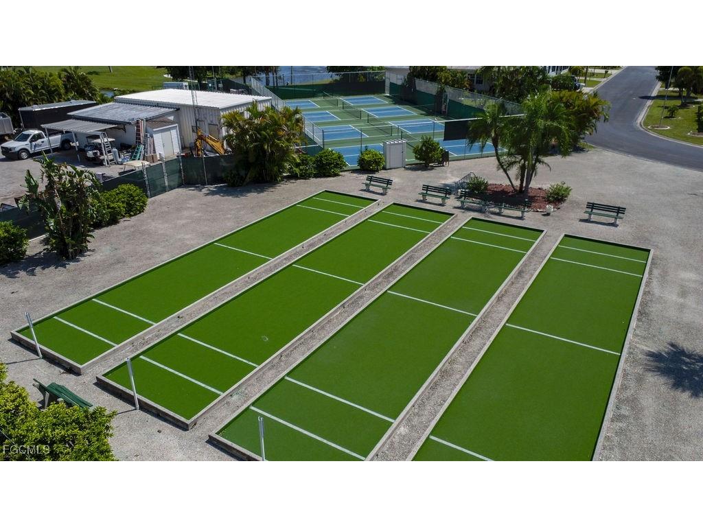 5518 Back Bay Bend North Fort Myers FL 33917 2025007431 image6